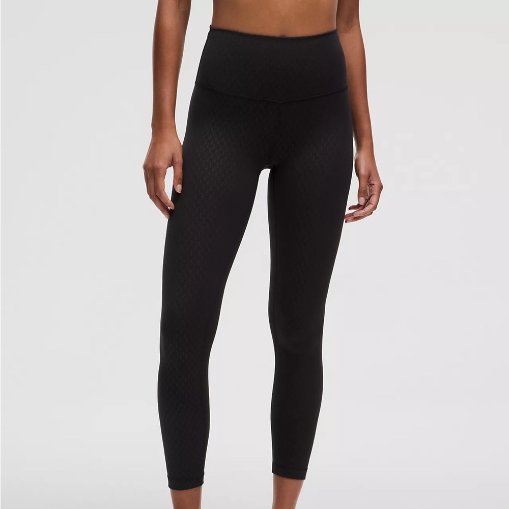 Lululemon Wunder Train Hi-Rise Tight 25” Leggings